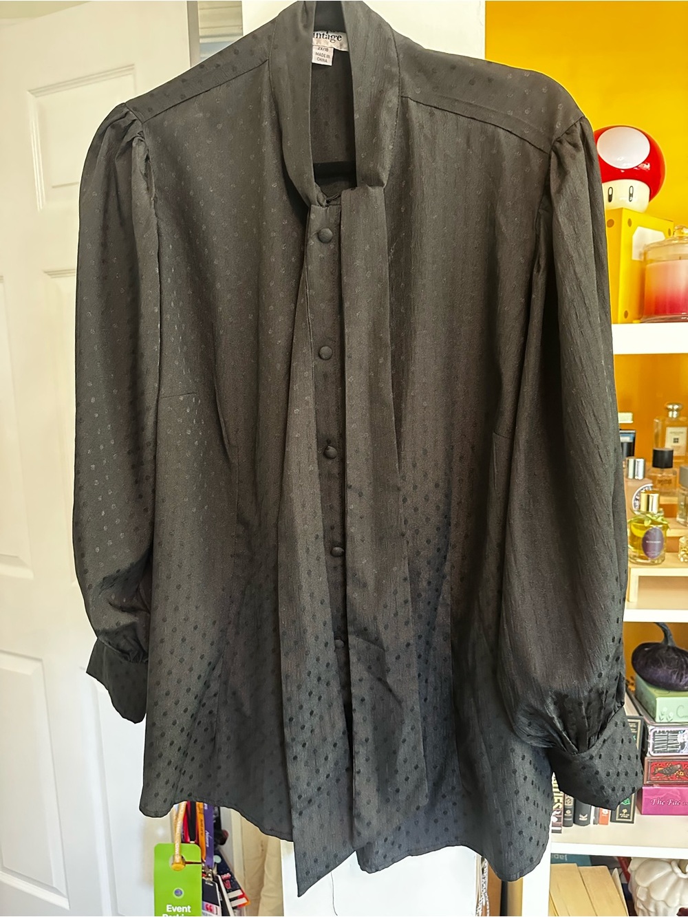 Vintage Black Womens Button-Up Shirt